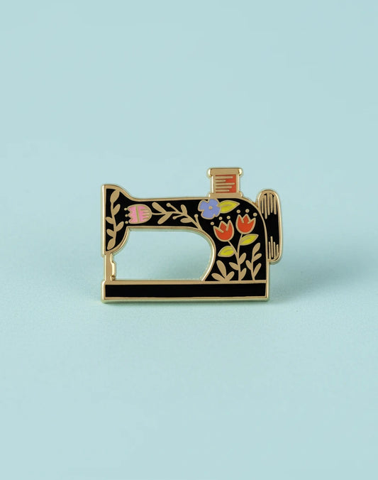 Máquina de coser floreada