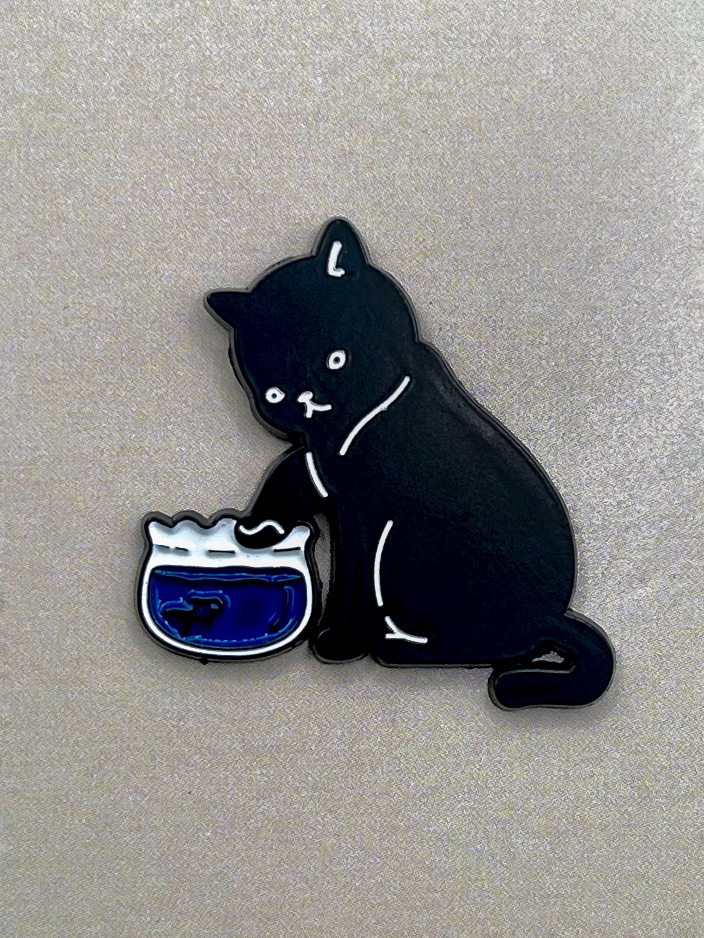 Gatito curioso