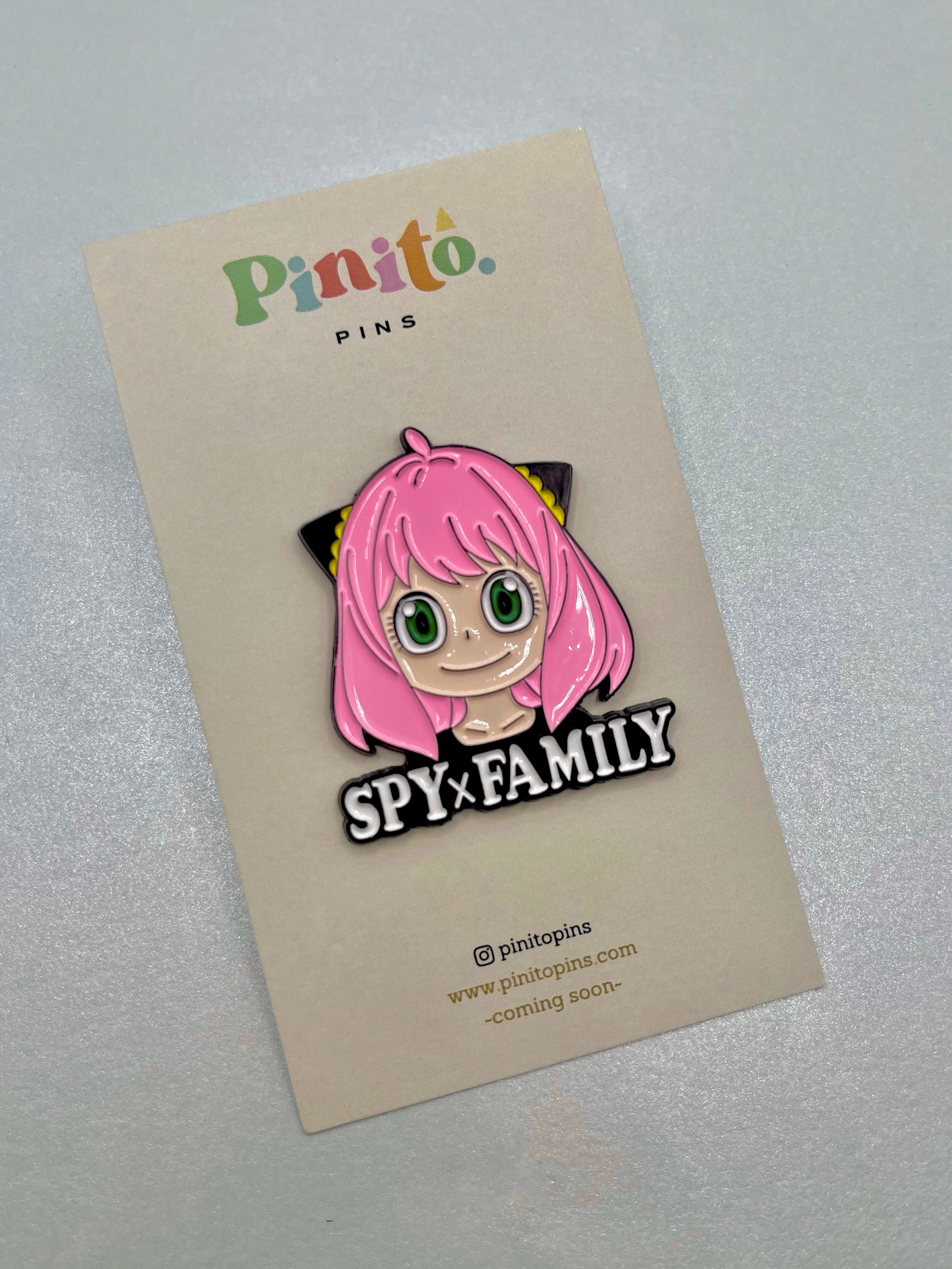 Anya Forger – Pinito Pins