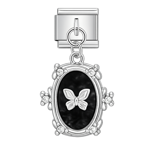 Charm colgante negro con mariposa