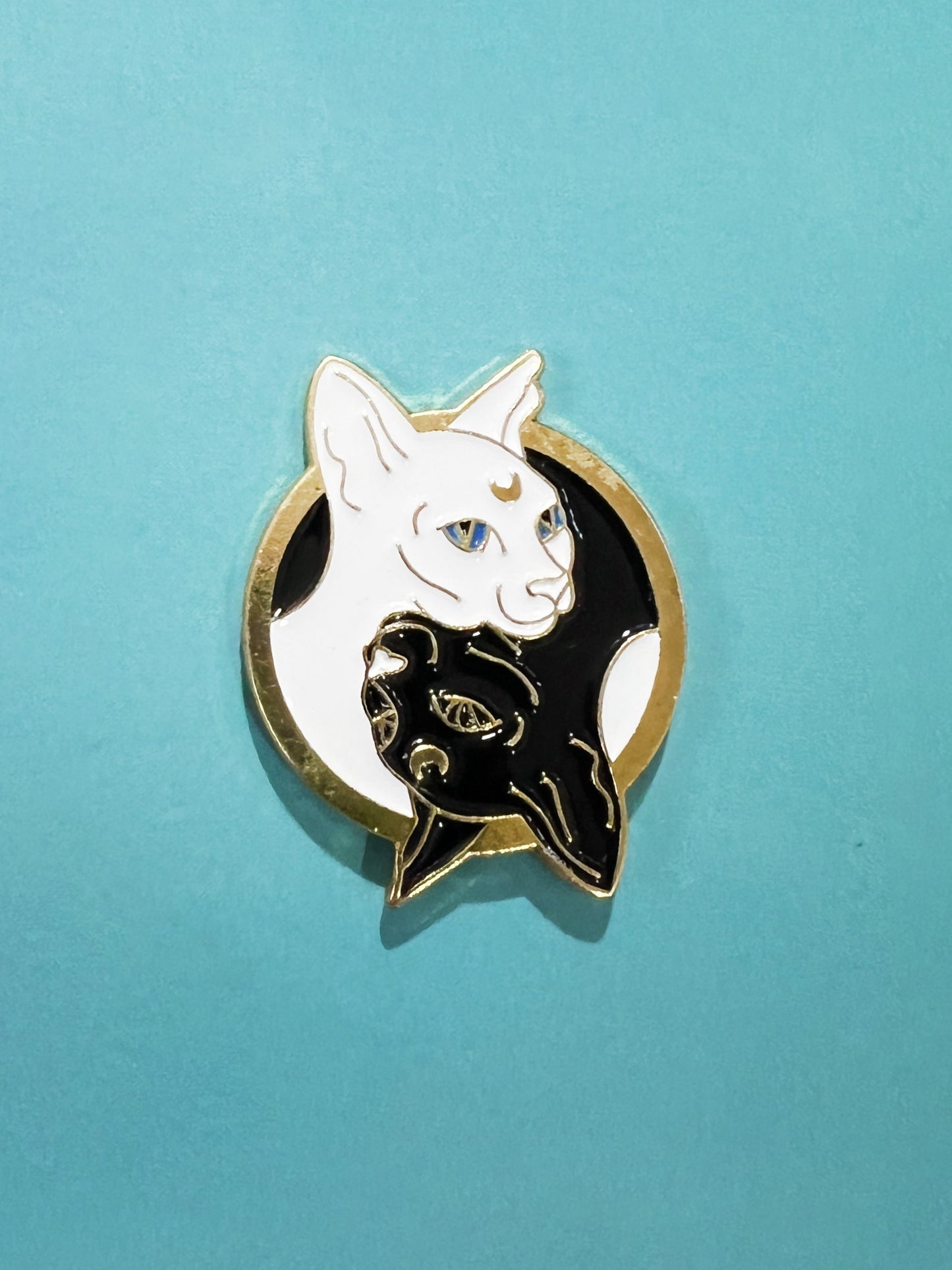 Yin Yang Gatuno
