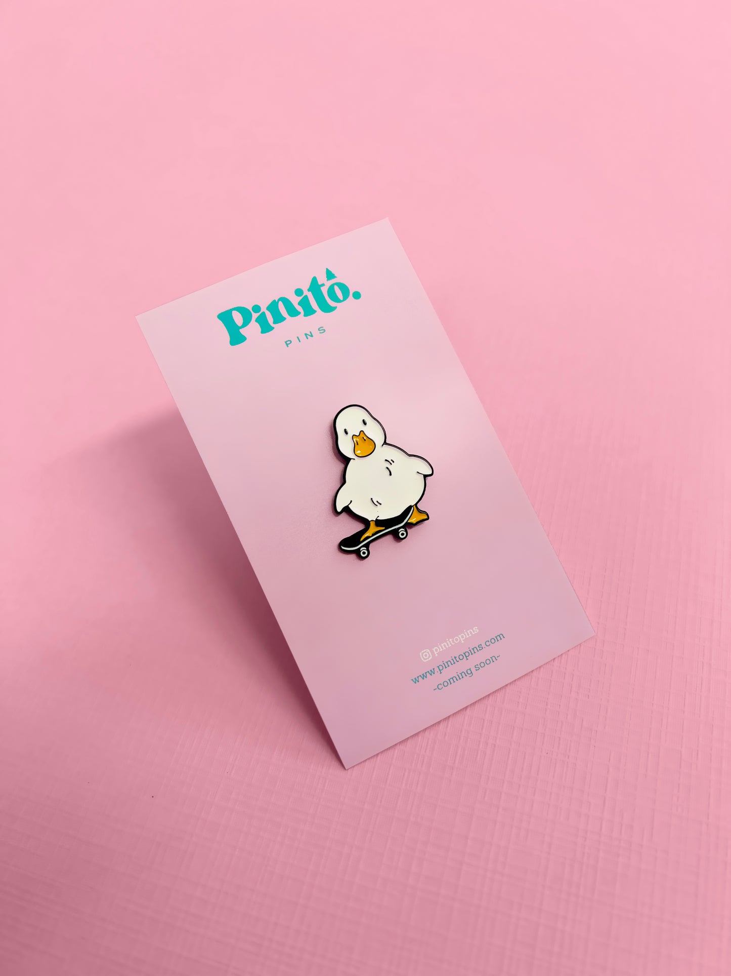 Patito en patineta